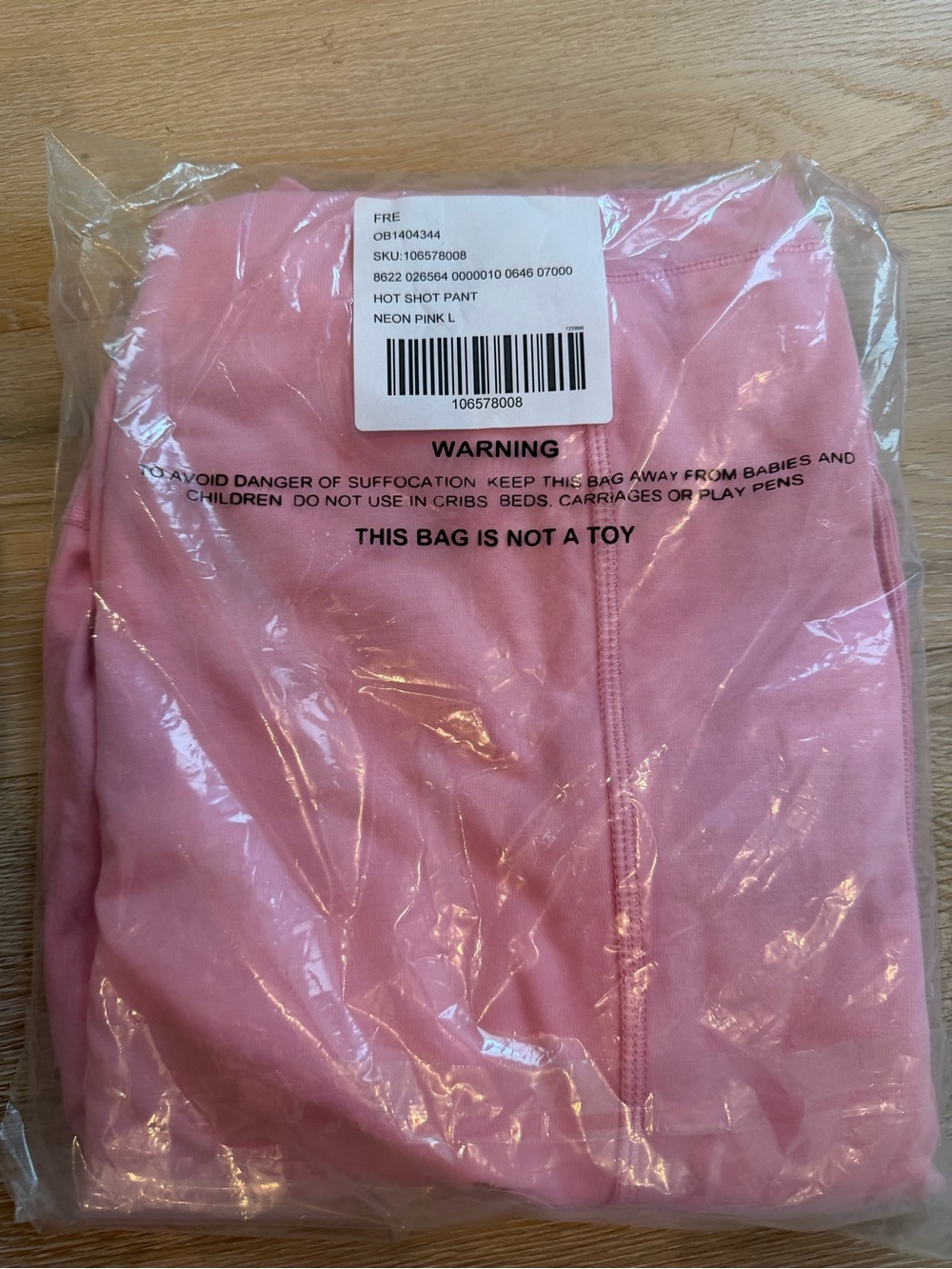 Free people movement, hot shot pants pink icing color? NWT ! $60 - Picture 6 of 6